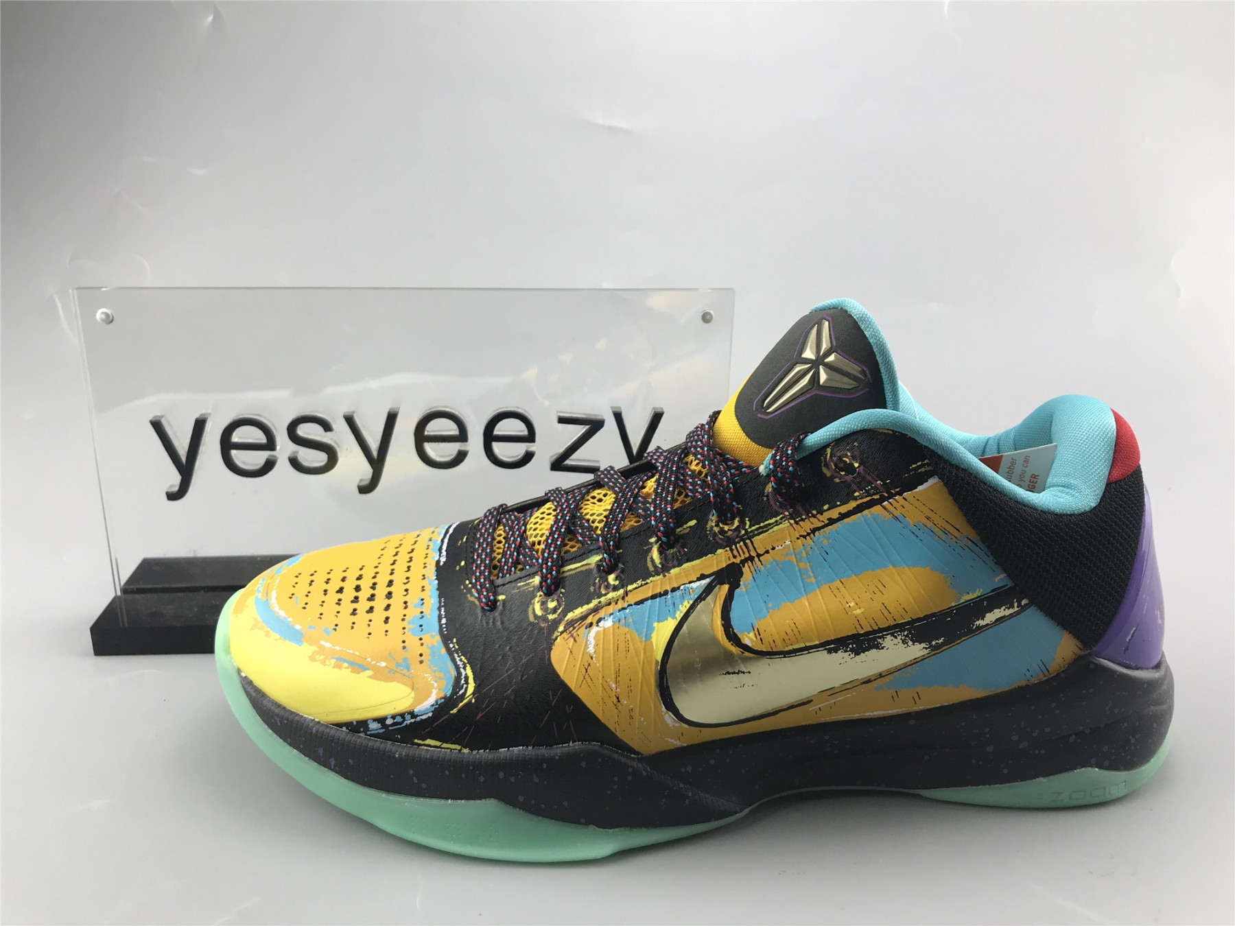 UA NIKE ZOOM KOBE 5 