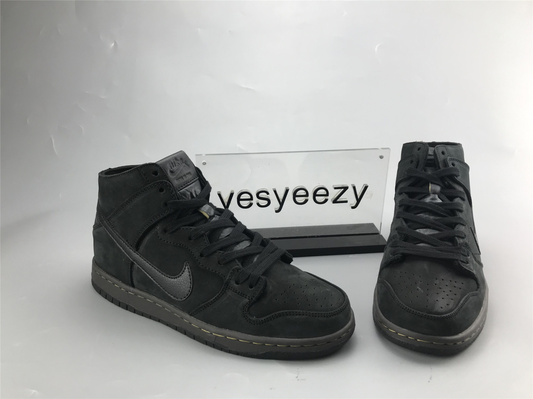 UA NIKE ZOOM DUNK HIGH SB PRO DECONSTRUCTED PREMIUM 
