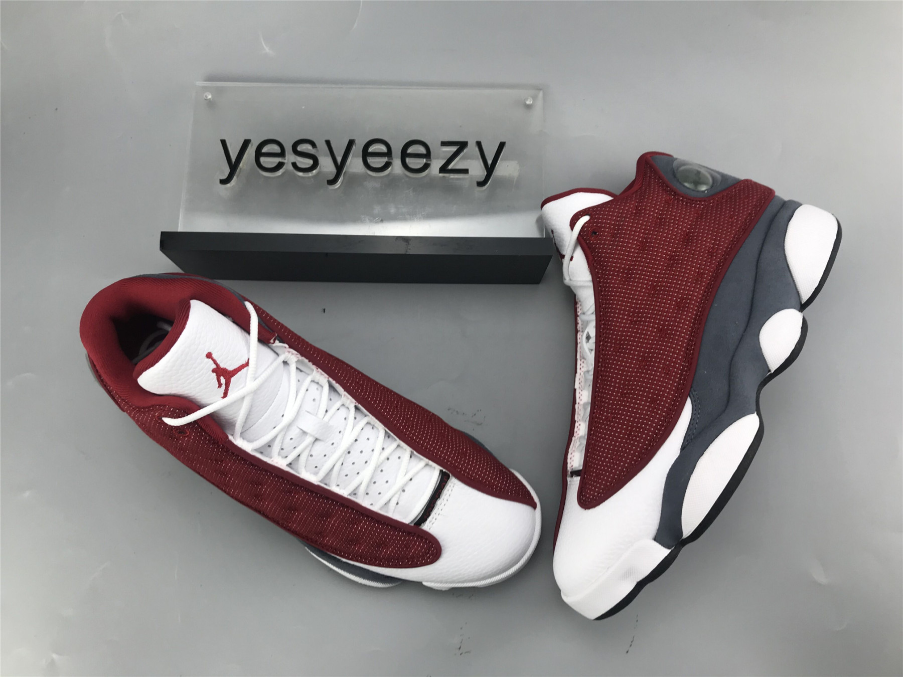 UA AIR JORDAN 13 RETRO 