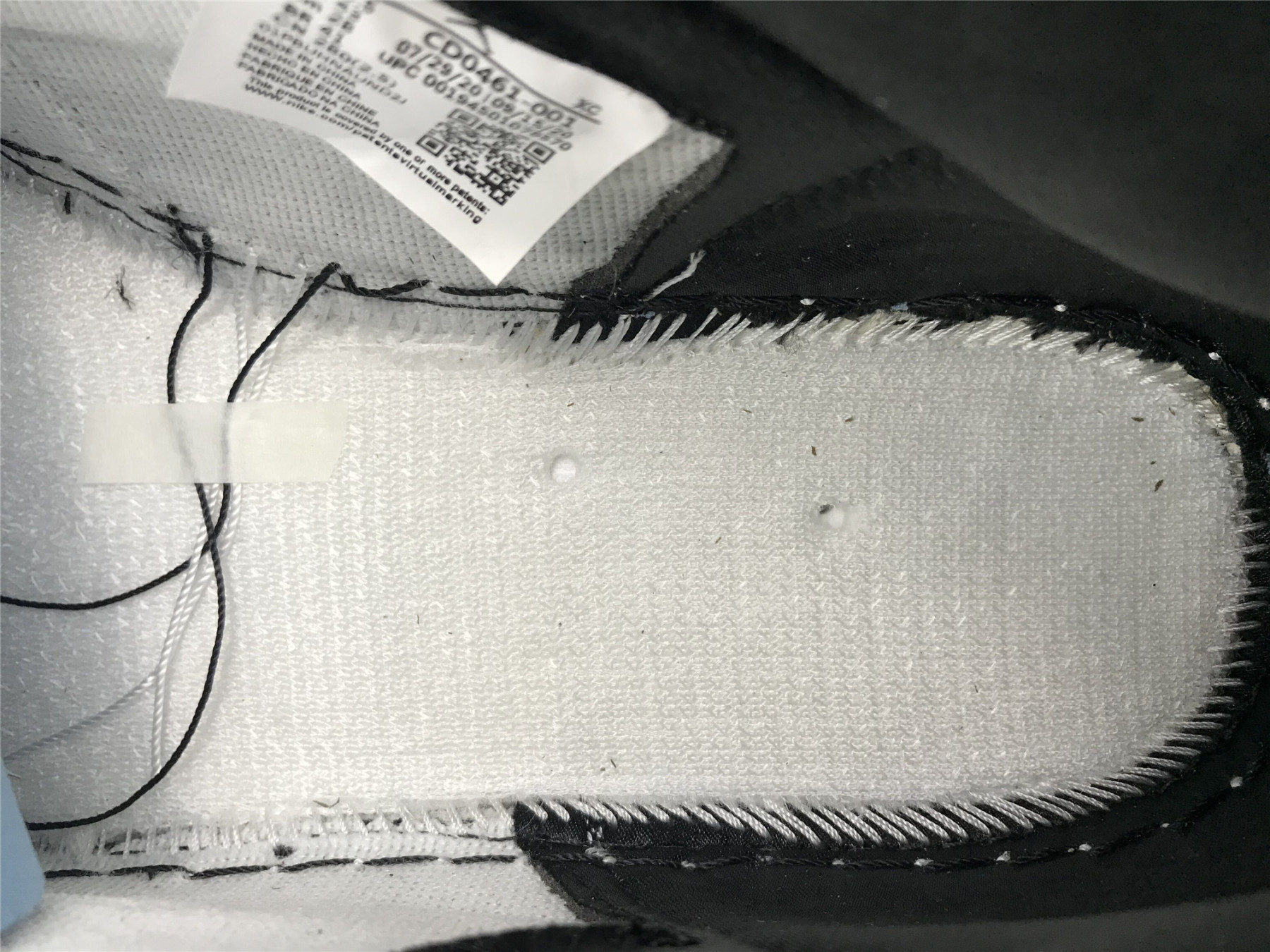 UA WMNS AIR JORDAN 1 HIGH OG 