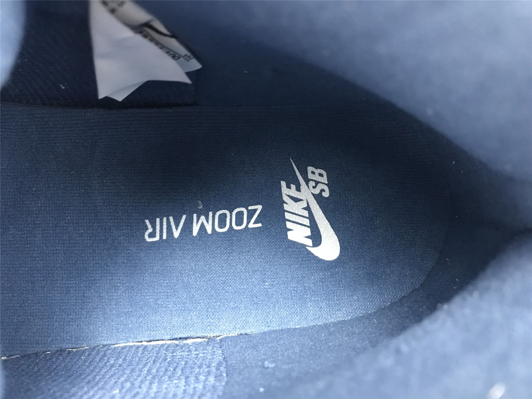 UA NIKE ATLAS X DUNK HIGH SB 