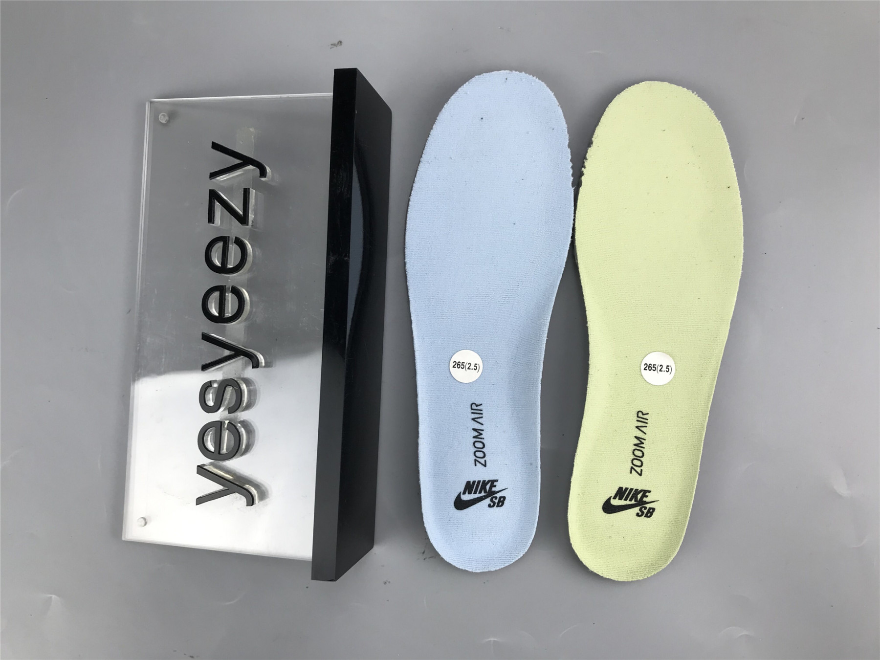 UA NIKE DUNK HIGH SB SPECTRUM