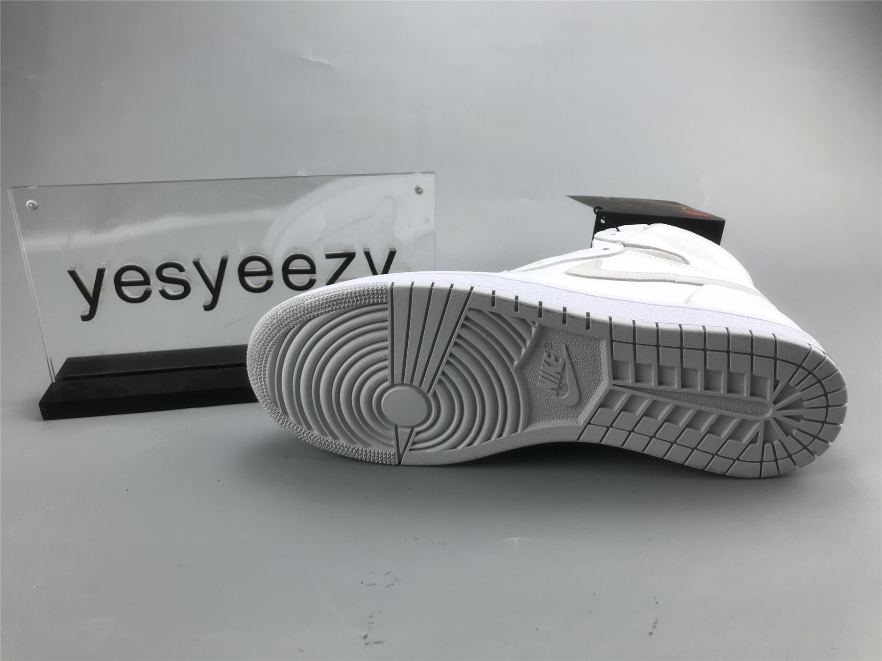 UA AIR JORDAN 1 RETRO HIGH 