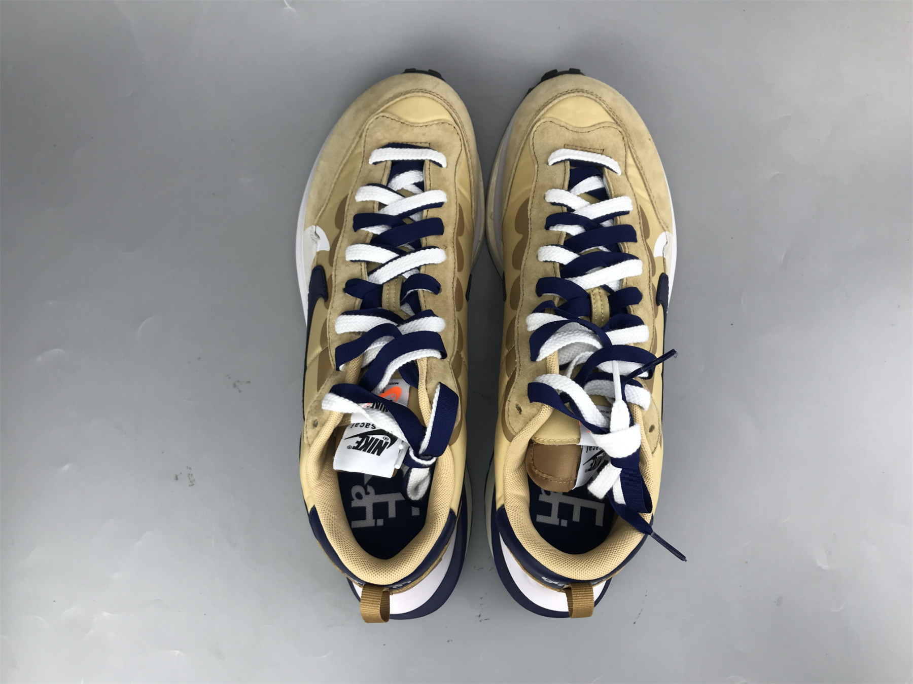 UA NIKE SACAI X VAPORWAFFLE 