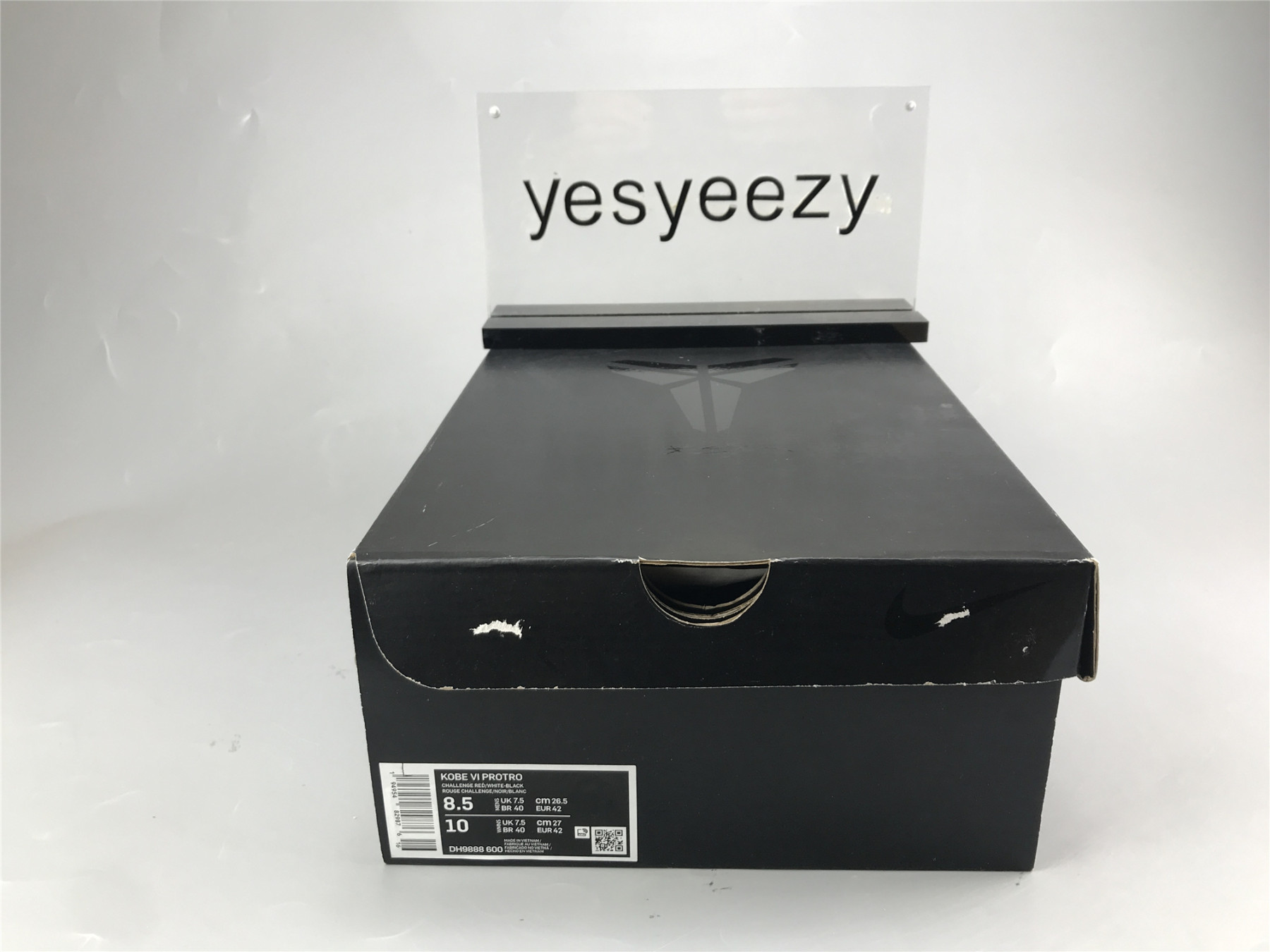 UA NIKE ZOOM KOBE 6 PROTRO 