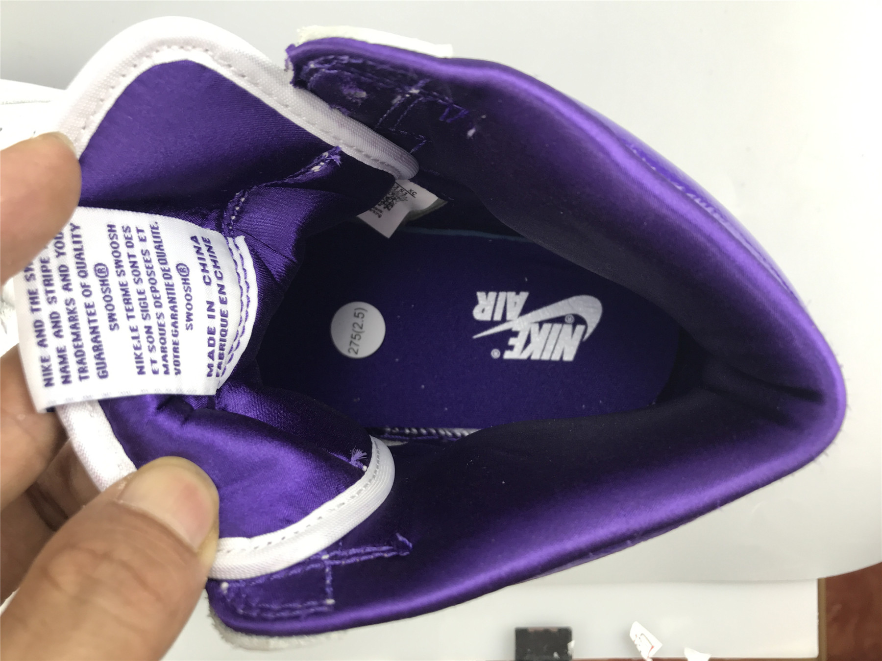 UA WMNS AIR JORDAN 1 HIGH OG 