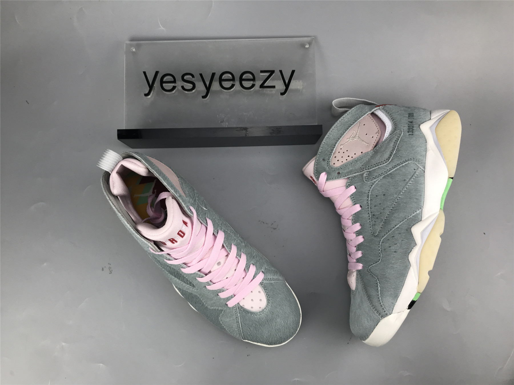 UA AIR JORDAN 7 RETRO SE 