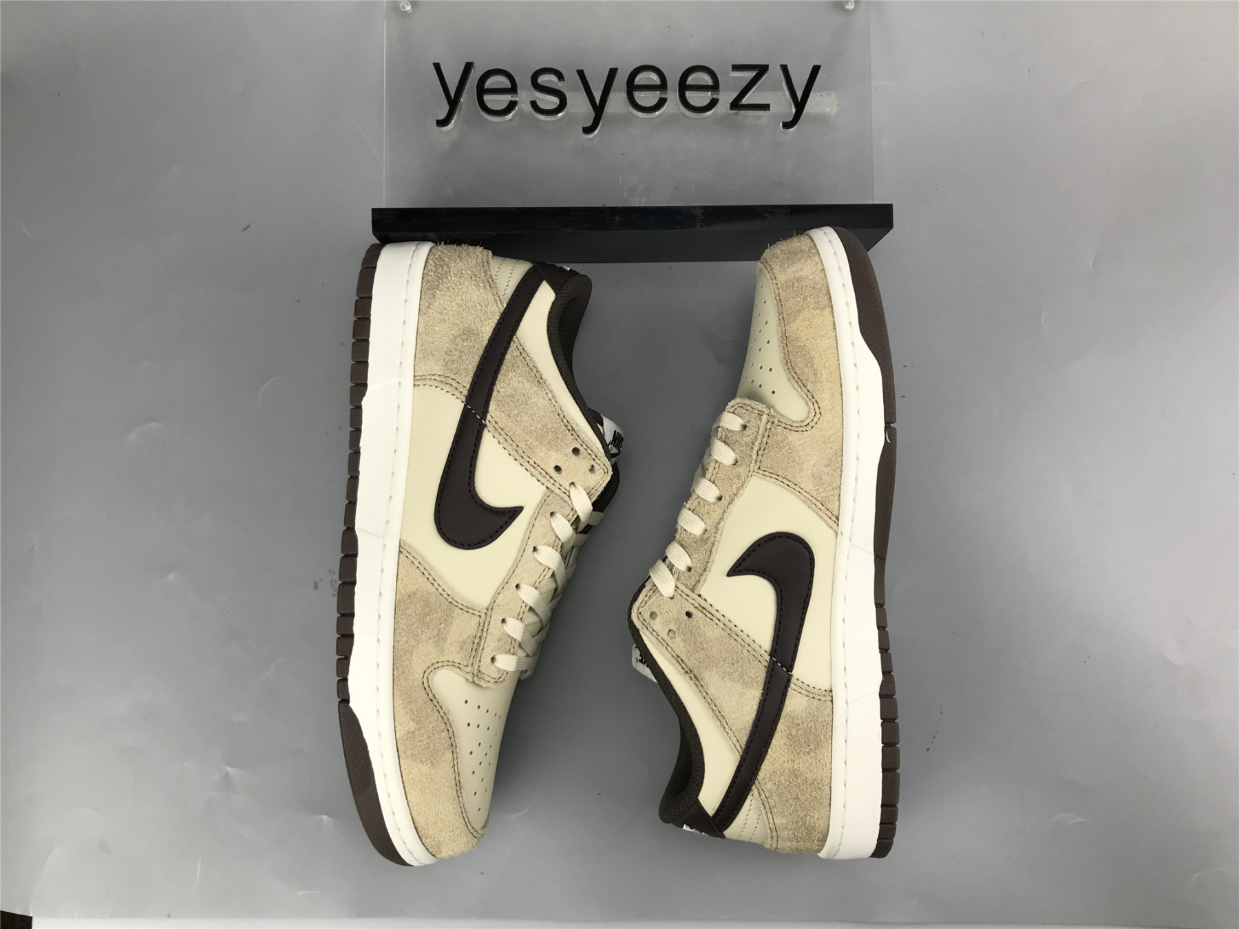 UA NIKE DUNK LOW PREMIUM 