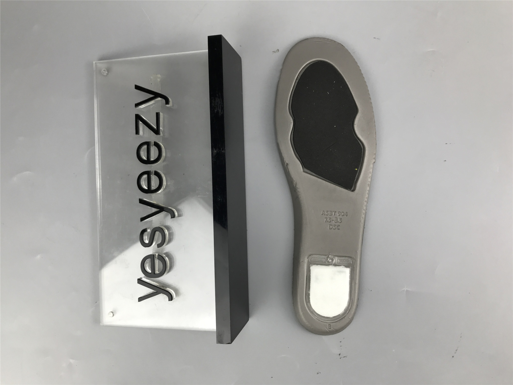 UA NIKE FTC X DUNK LOW SB 