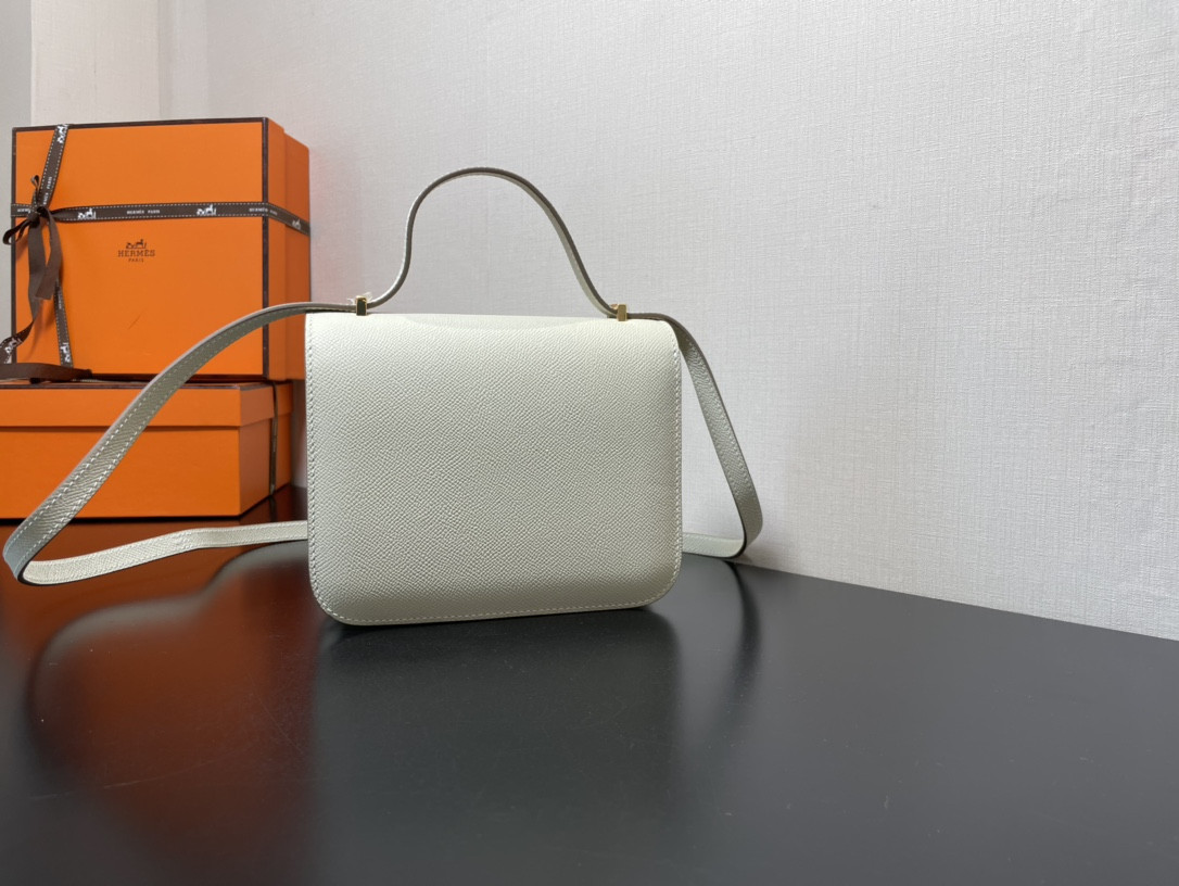 H**me5 Constance 19 Epsom Gold Hardware 7.25" x 6.25" x 2.25"