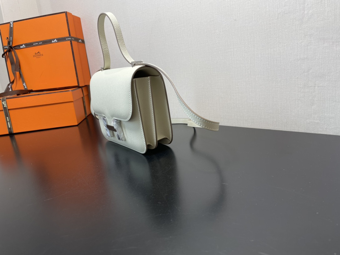 H**me5 Constance 19 Epsom Silver Hardware 7.25" x 6.25" x 2.25"