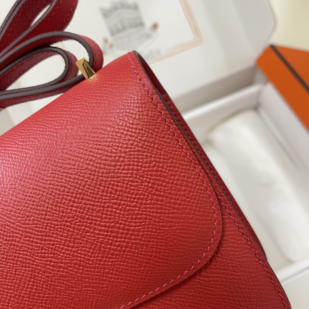 H**me5 Constance 19 Epsom Gold Hardware 7.25" x 6.25" x 2.25"