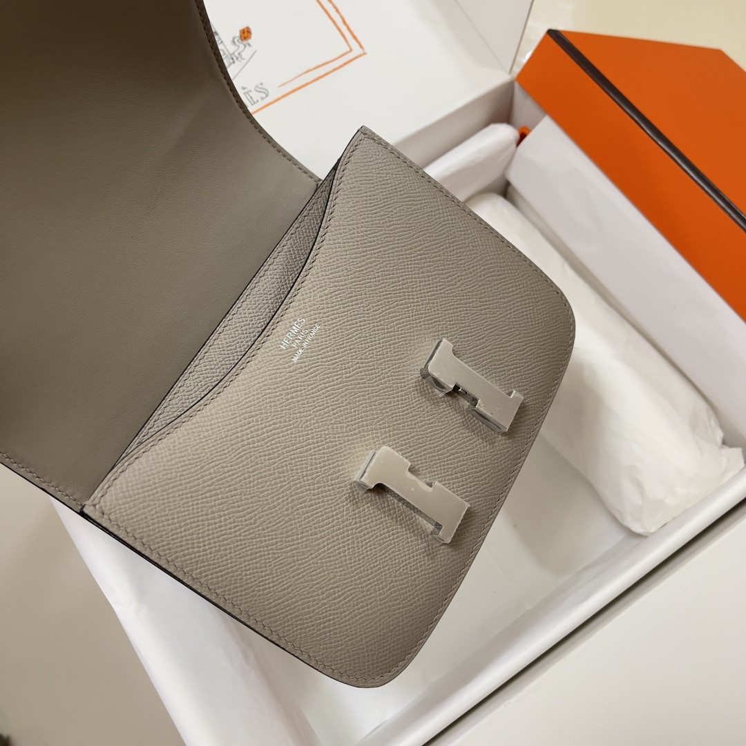 H**me5 Constance 19 Epsom Silver Hardware 7.25" x 6.25" x 2.25"