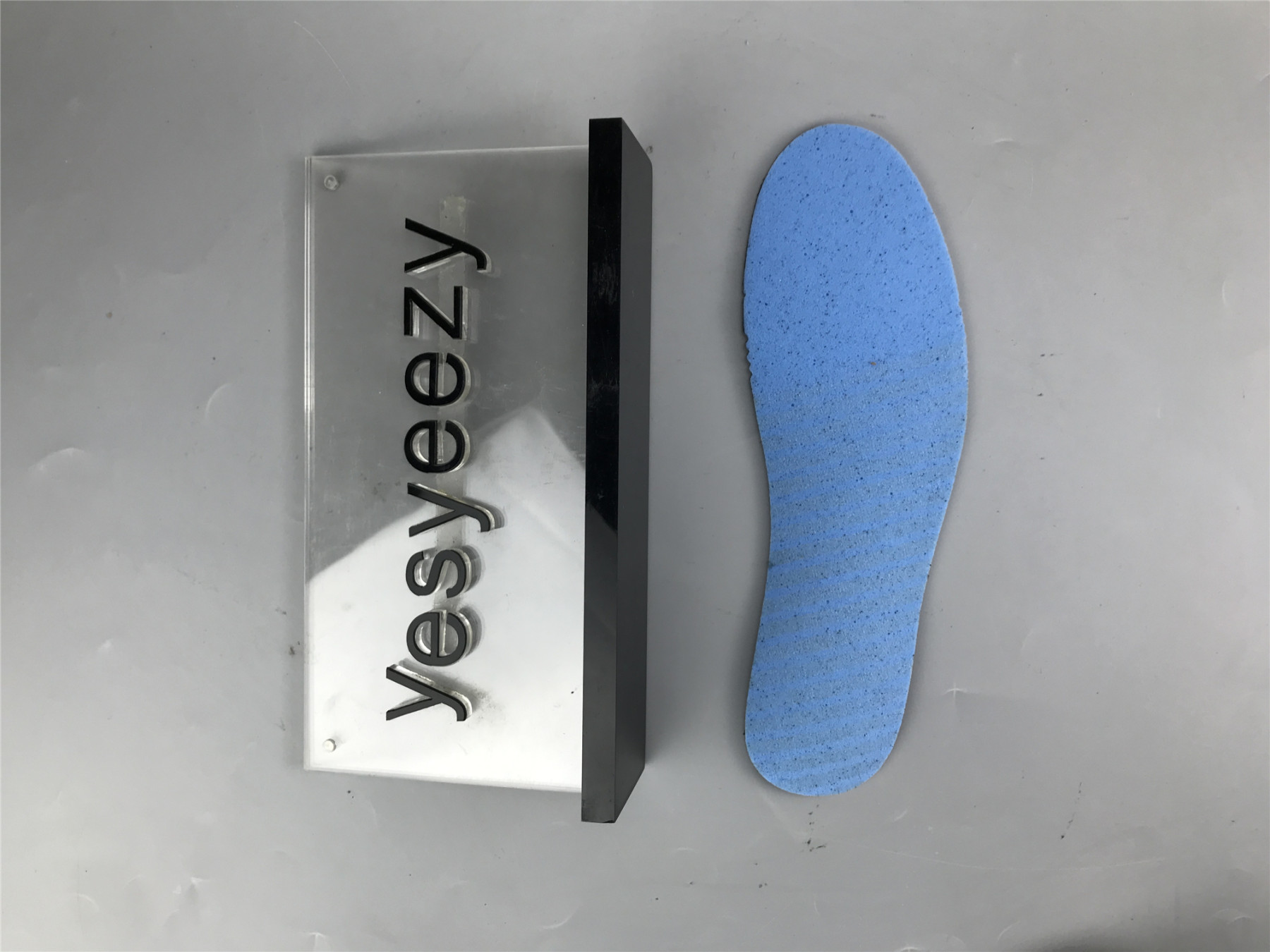 UA AIR JORDAN 4 RETRO LASER GREEN