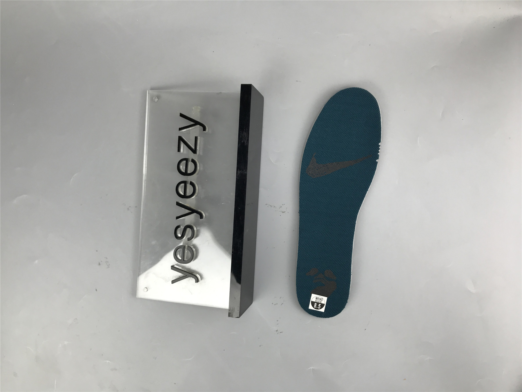 UA NIKE OFF-WHITE X DUNK LOW 