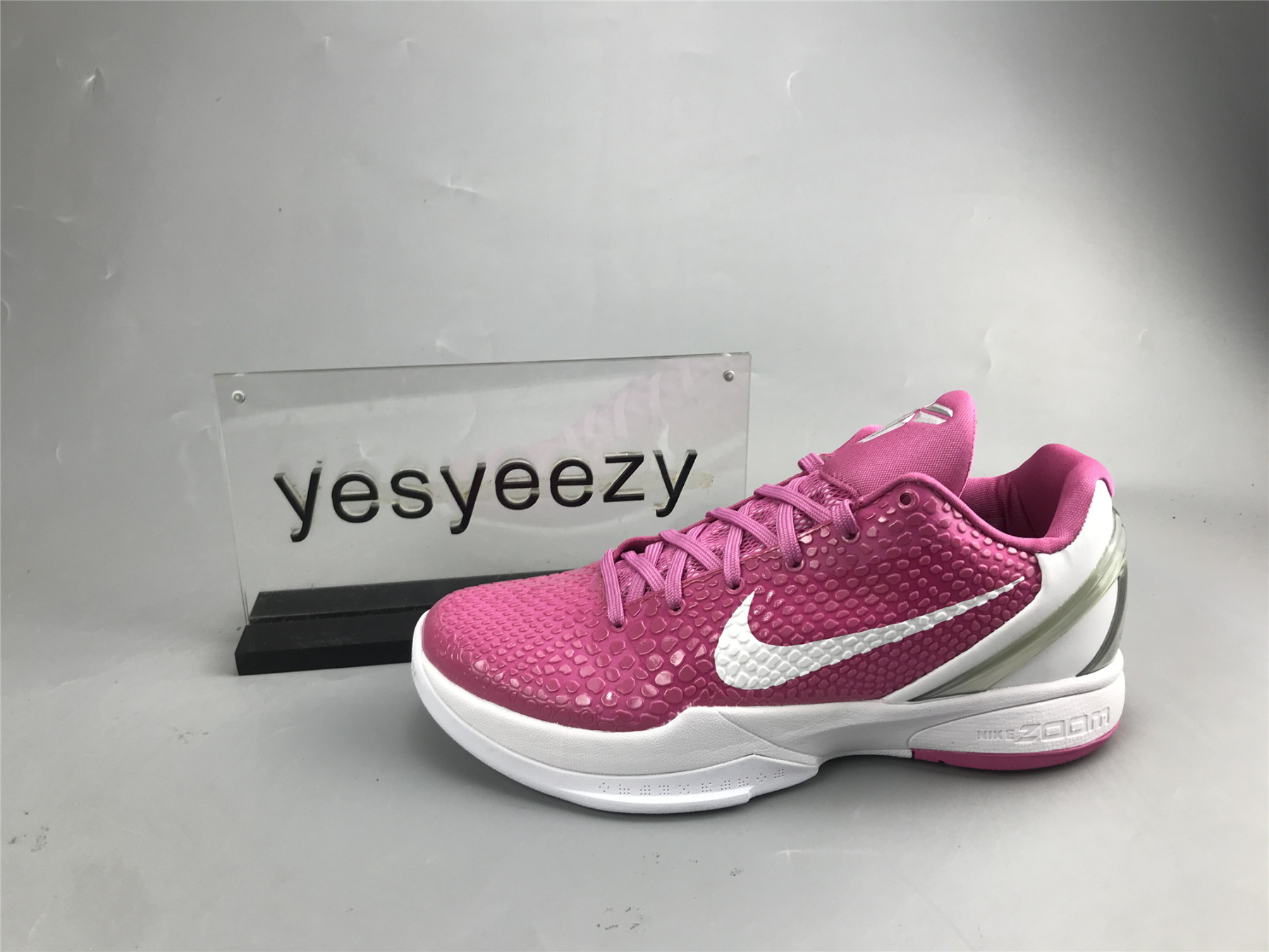 UA NIKE ZOOM KOBE 6 PROTRO 