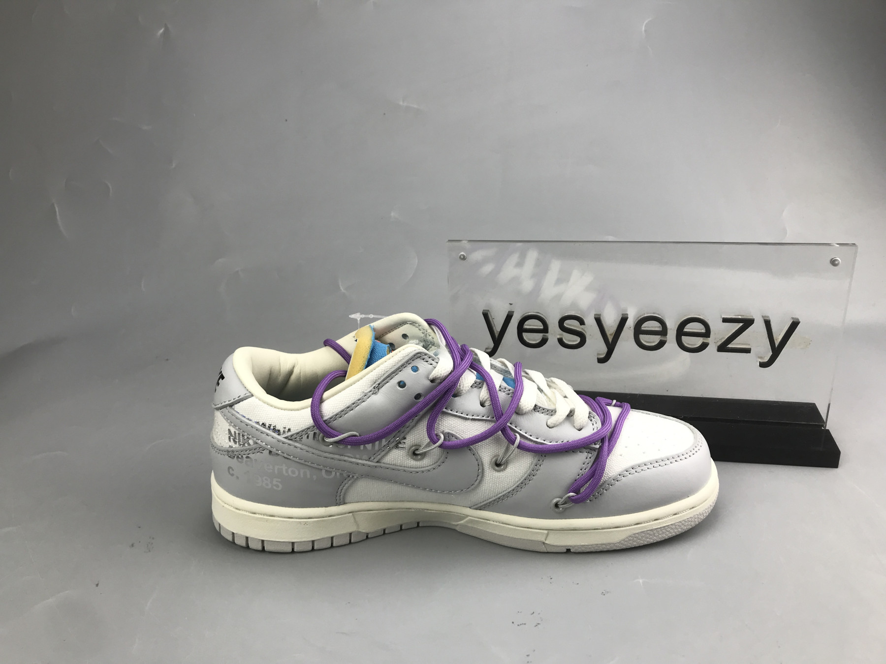 UA NIKE OFF-WHITE X DUNK LOW 