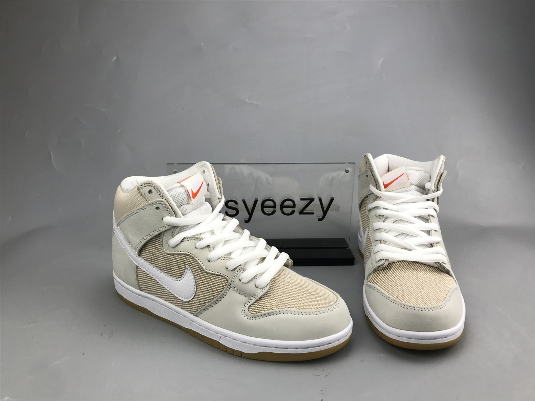 UA NIKE DUNK HIGH PRO ISO SB 