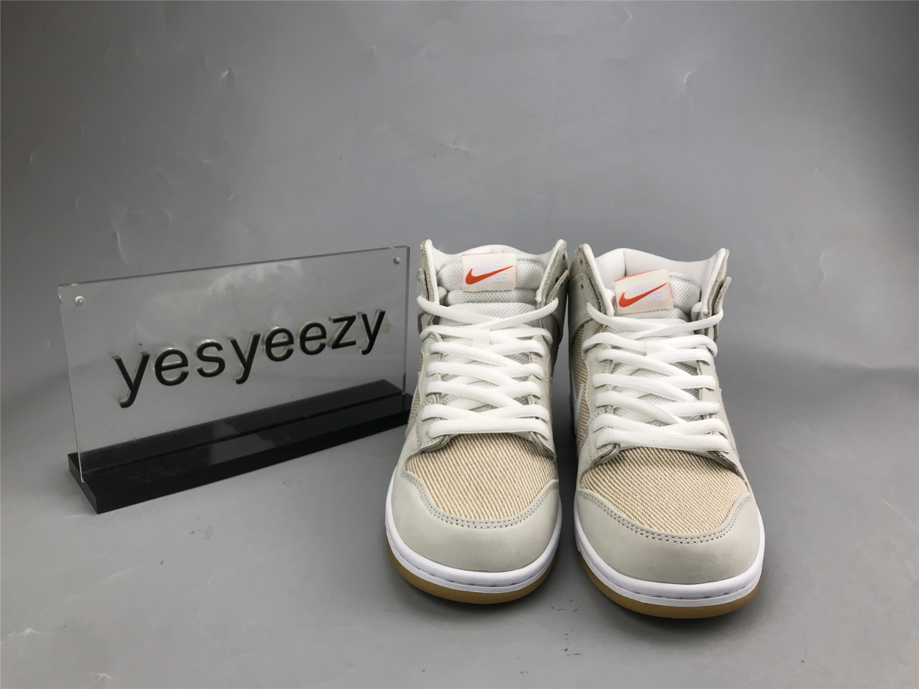 UA NIKE DUNK HIGH PRO ISO SB 