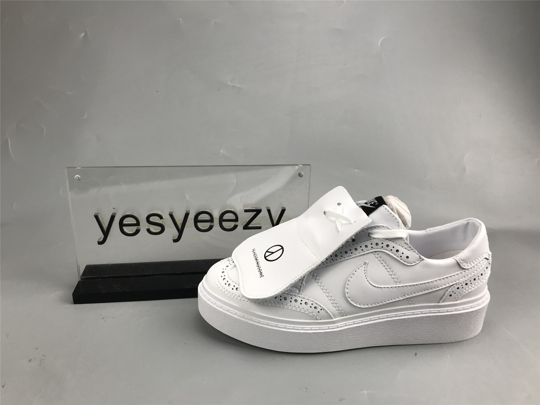 UA NIKE G-DRAGON X KWONDO 1 