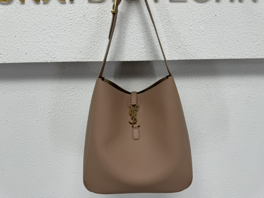 Y51 LE 5 À 7 30 X 31 X 13 CM