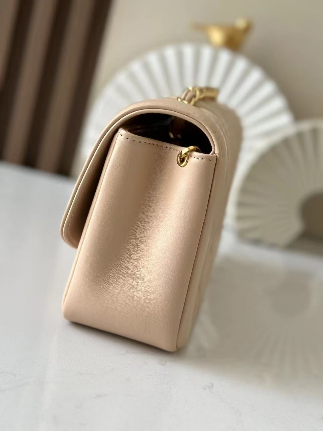 Ch**el Small Diana Flap Bag Lambskin Gold Hardware 22.5x14x7cm