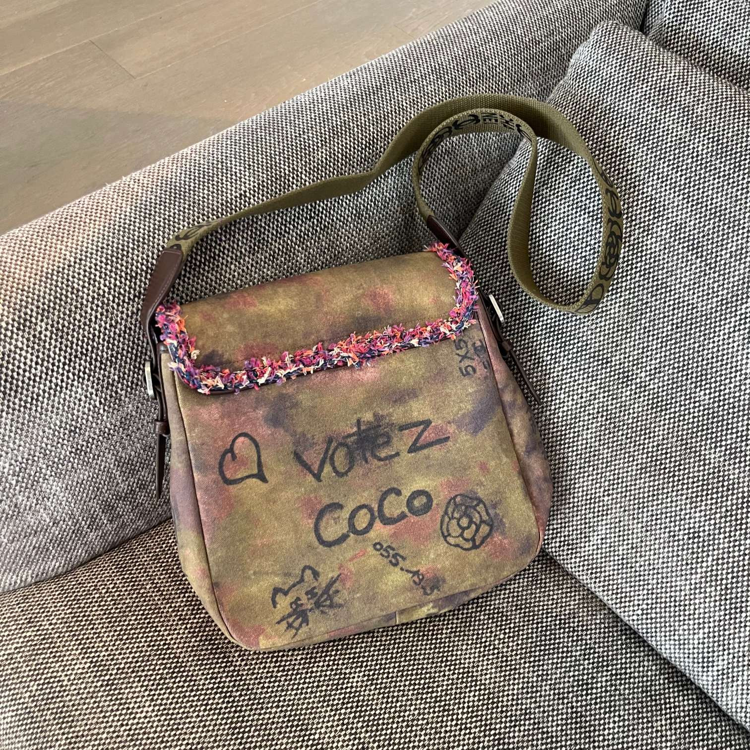 Chanel On the Pavements Graffiti Messenger Bag 30x30cm