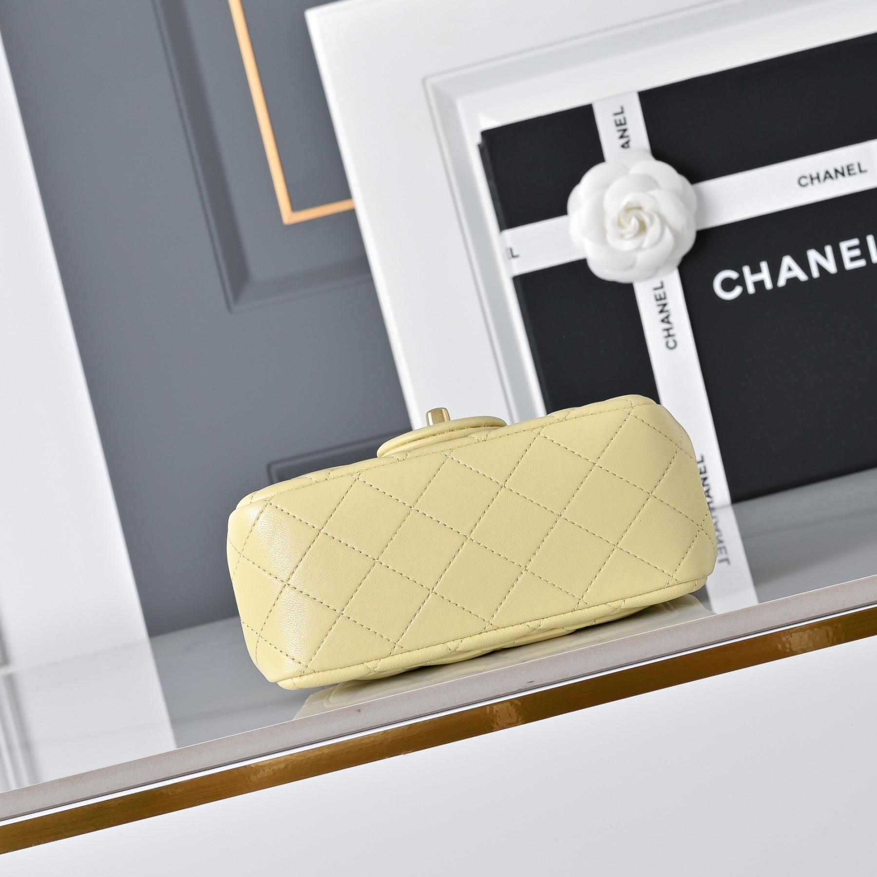Ch**el Mini Flap Bag Butter Yellow AS1786 13.5x17x8cm