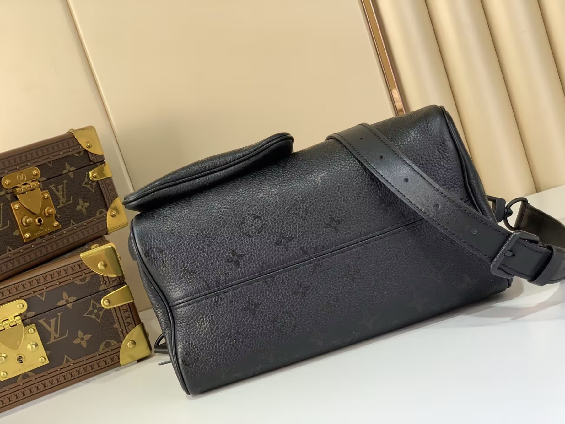LV Speedy P9 Bandoulière 25 M28189 25 x 15 x 15 cm