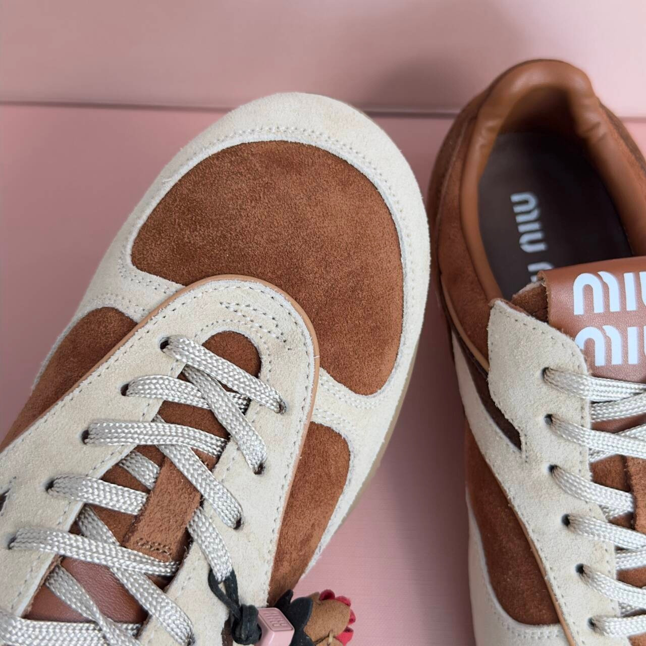 UA M1v M1v Sneakers