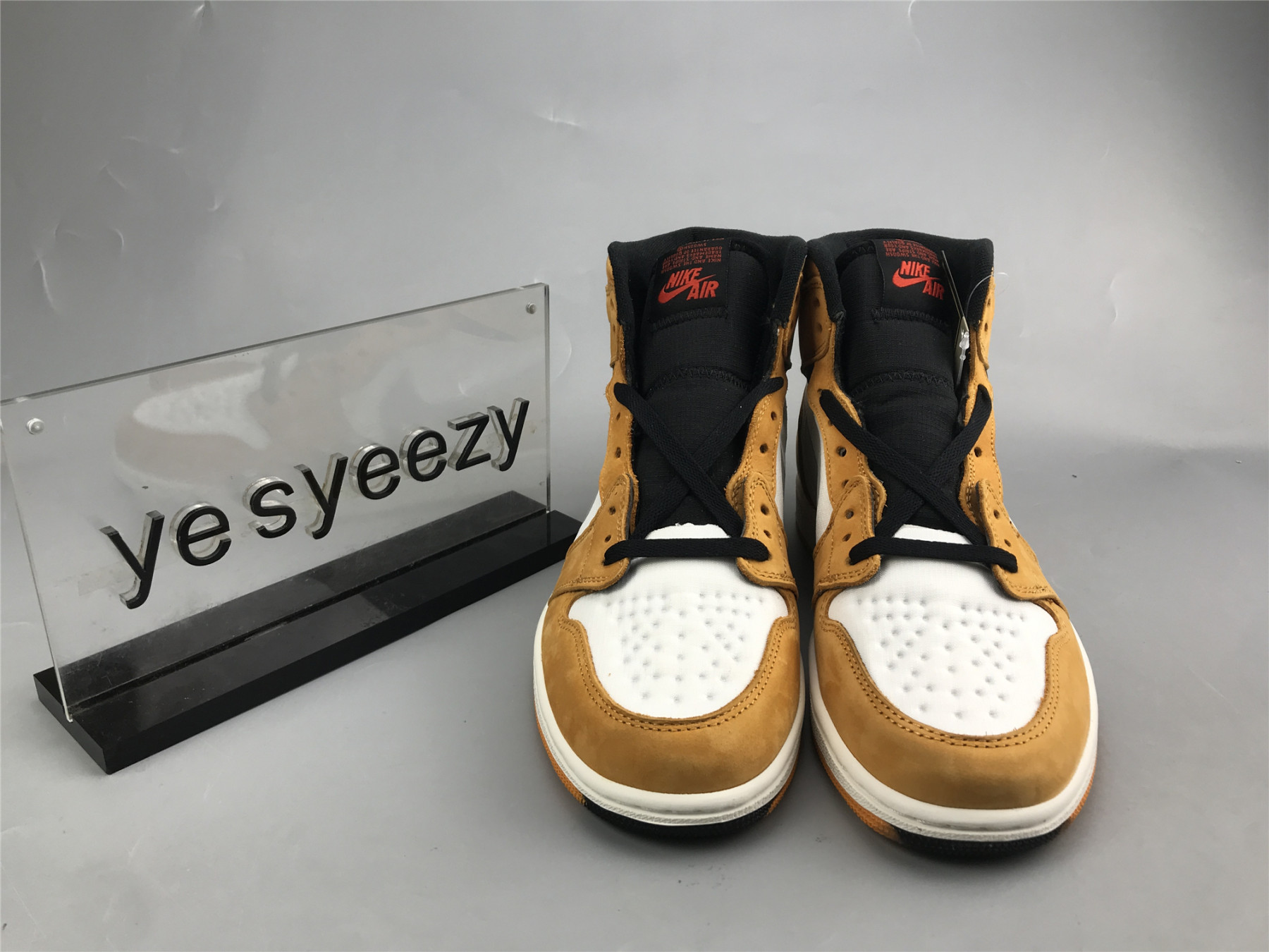 UA AIR JORDAN 1 HIGH ELEMENT GORE-TEX 