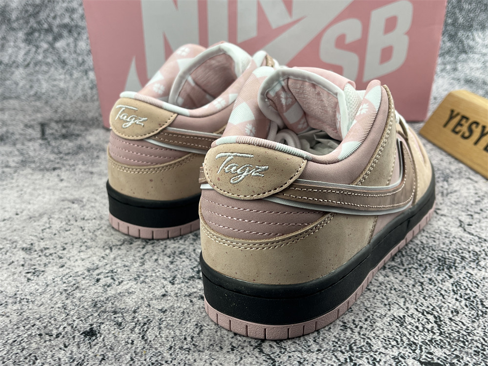 UA DUNK LOW PINK