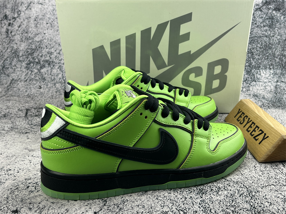 UA NIKE THE POWERPUFF GIRLS X DUNK LOW PRO SB QS 