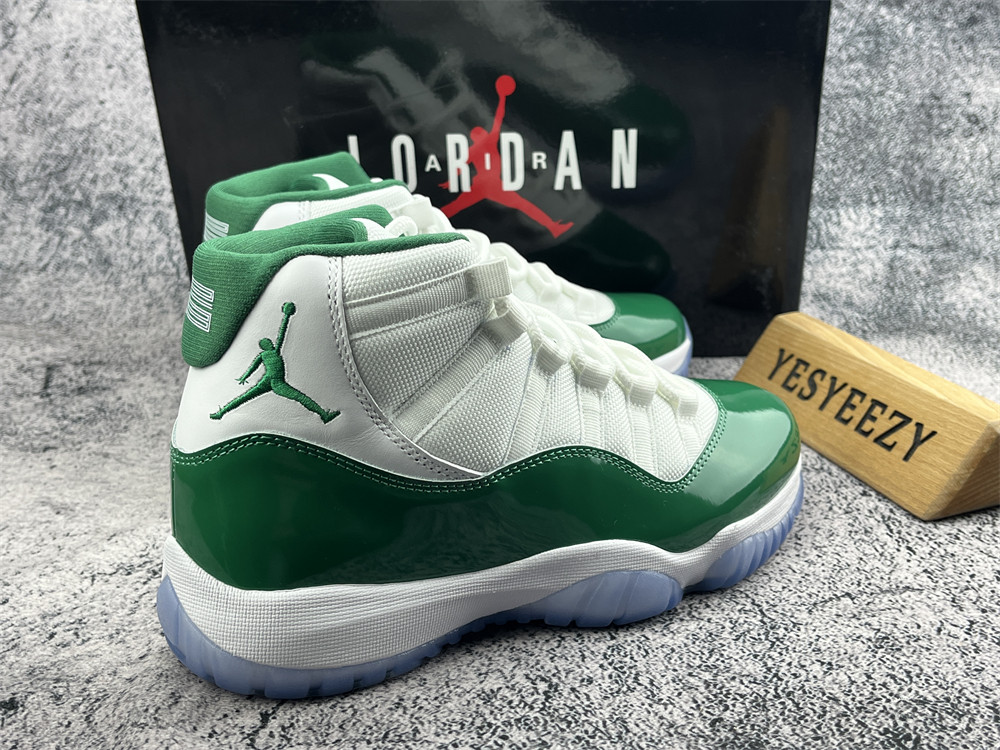 UA AIR JORDAN 11 RETRO LOW