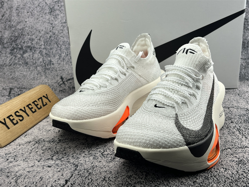 UA AIR ZOOM ALPHAFLY NEXT% 3 