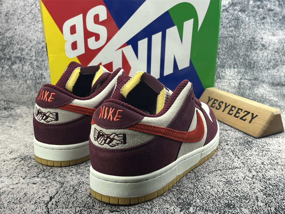 UA Nike SB Dunk Low Skate Like a Girl