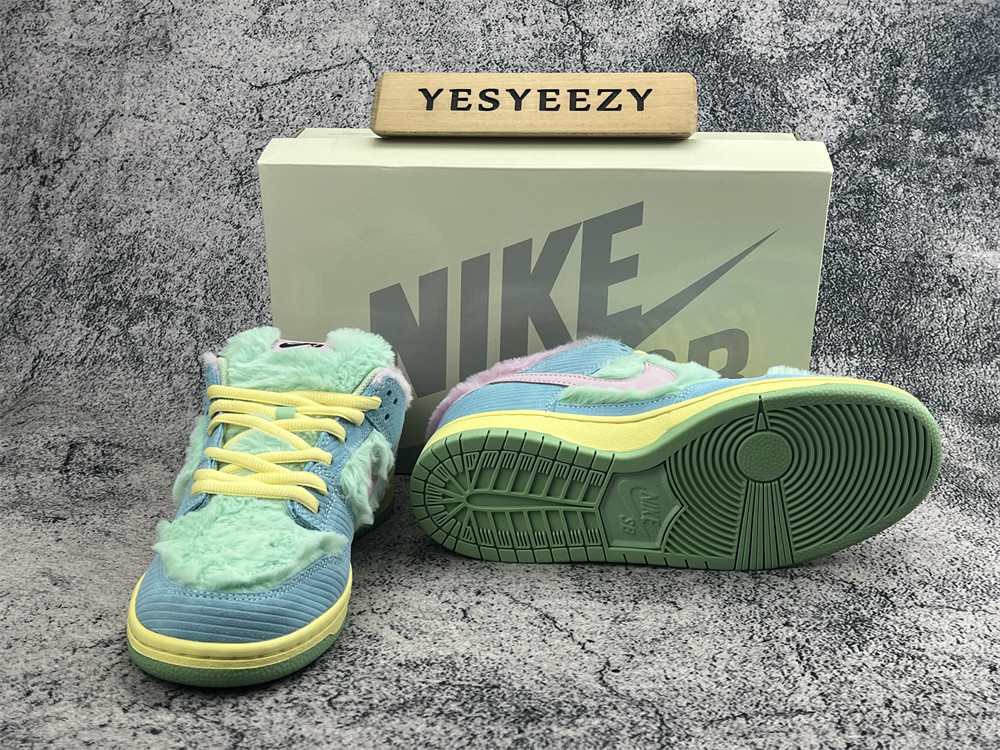 UA Nike SB Dunk Low Verdy Visty
