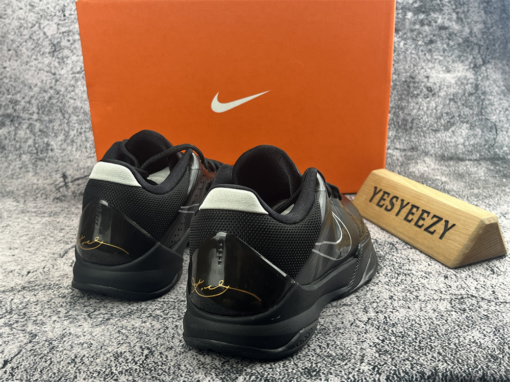 UA Nike Kobe 5 Blackout