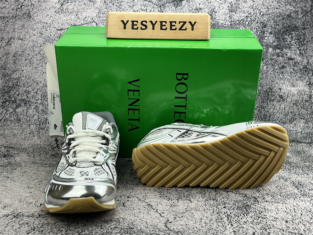 UA B0tt*ga Ven*ta Orbit Sneaker