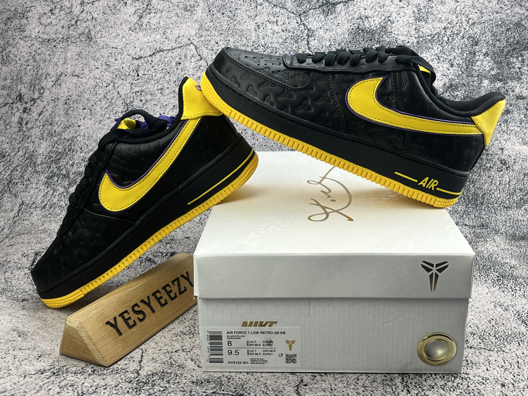 UA Nike Air Force 1 Low