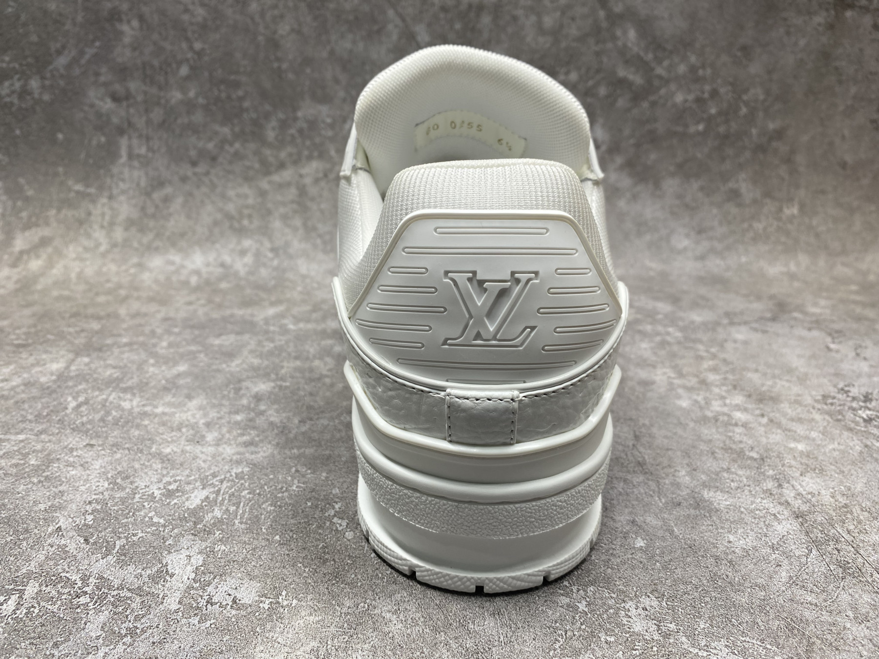 UA LV trainer Sneakers