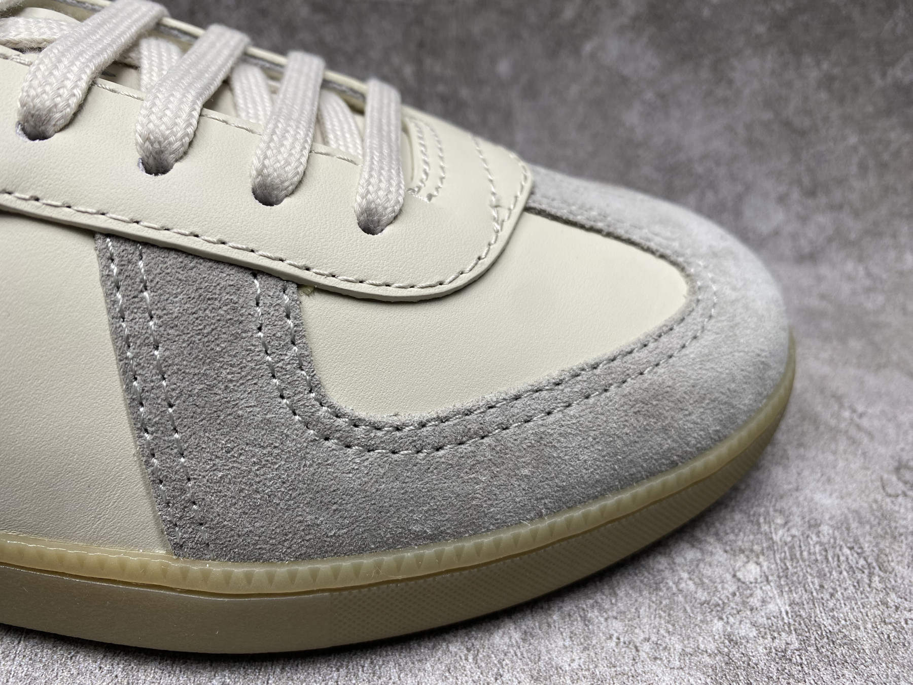 UA D10r B01 Matchpoint Sneaker