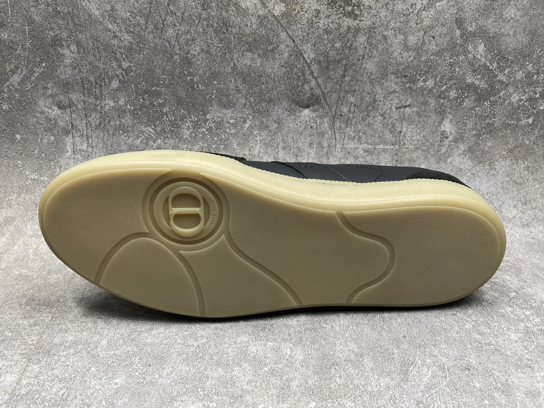 UA D10r B01 Matchpoint Sneaker