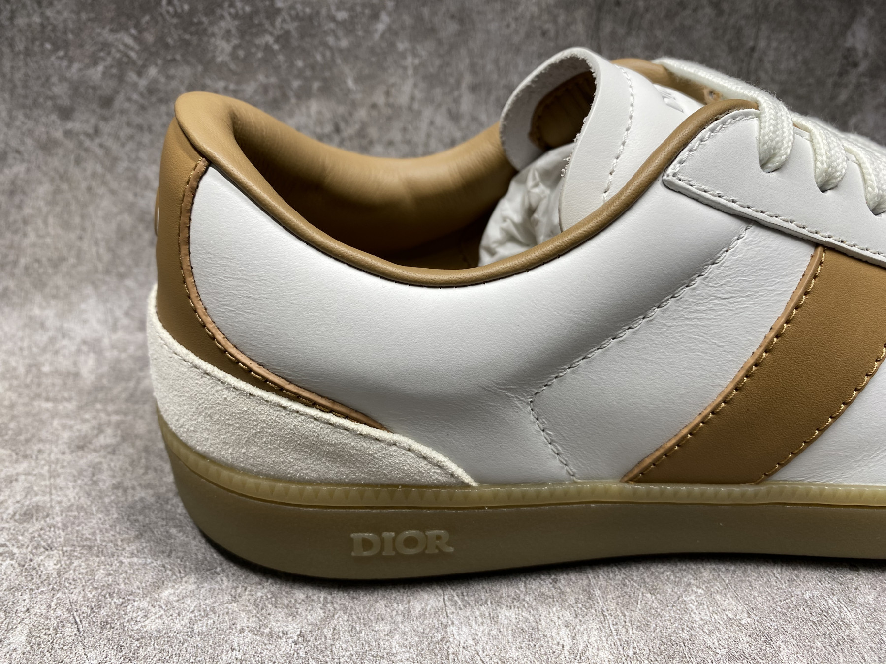 UA D10r B01 Matchpoint Sneaker