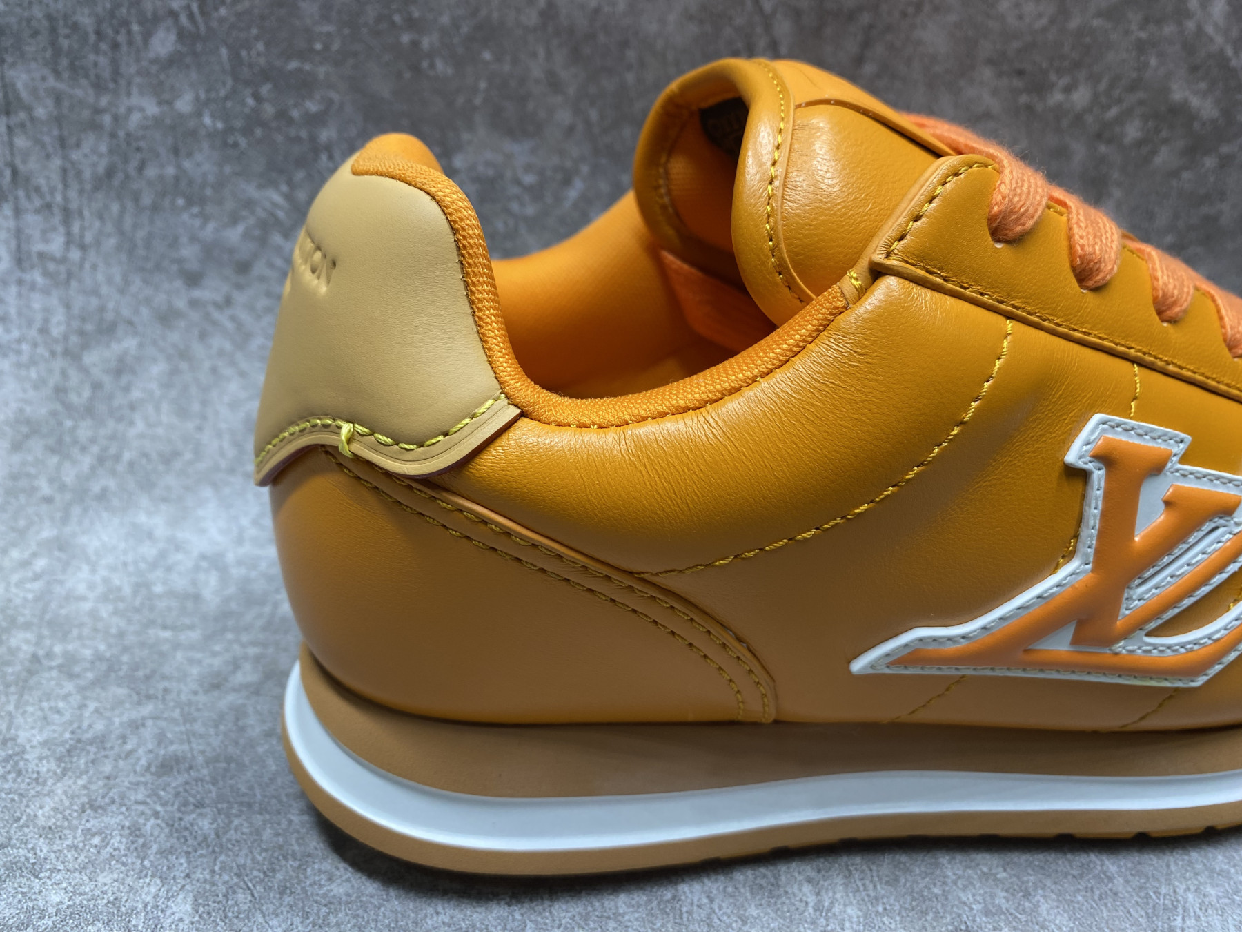 LV BUTTERSOFT Sneaker