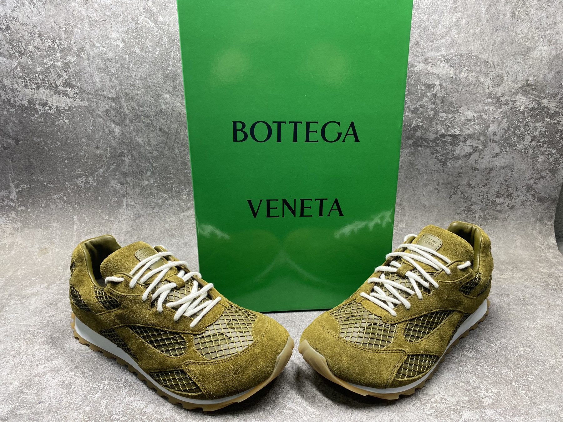 UA B0tt*ga Ven*ta Orbit Sneaker