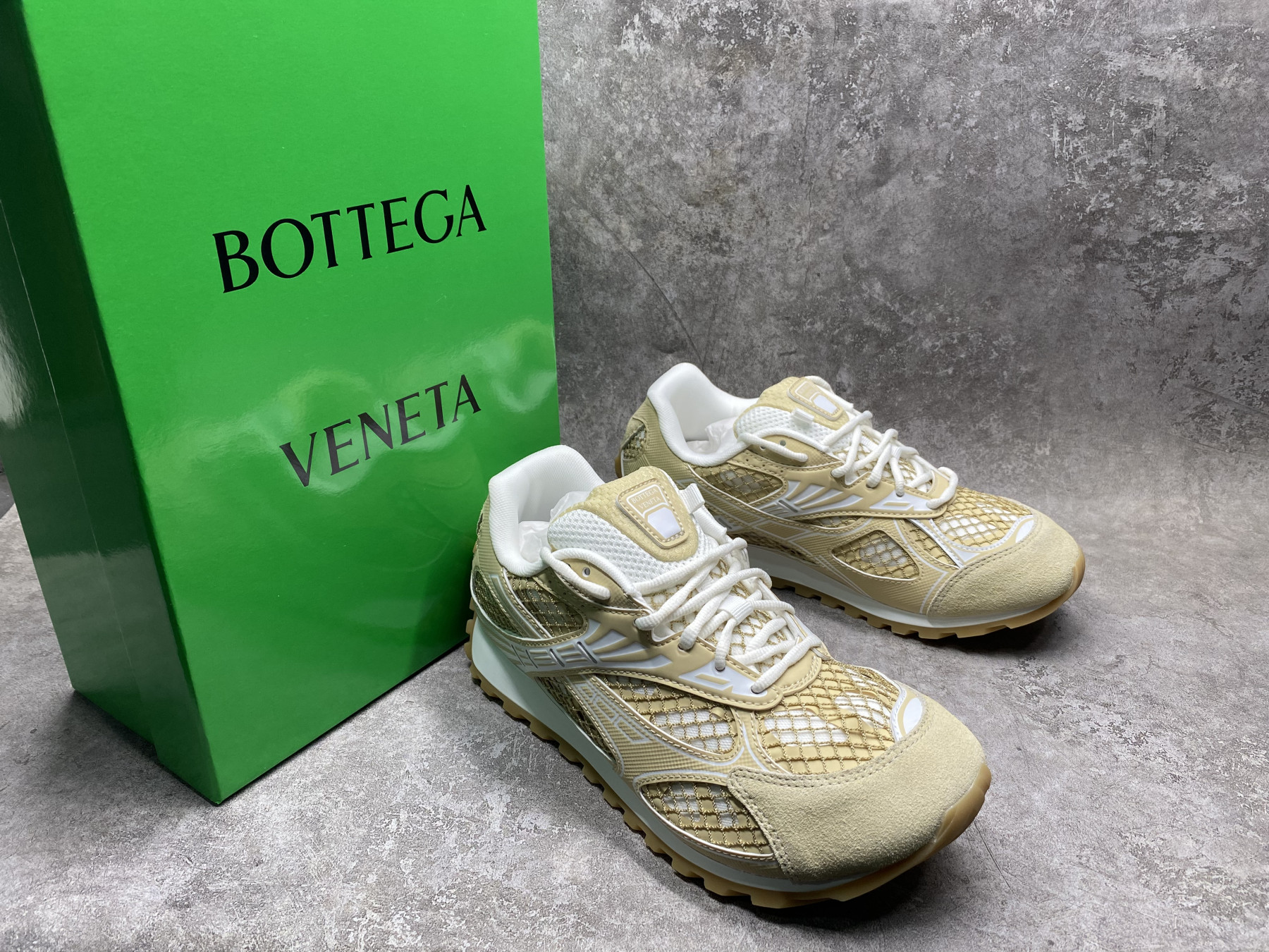 UA Bottega Veneta Orbit Sneaker