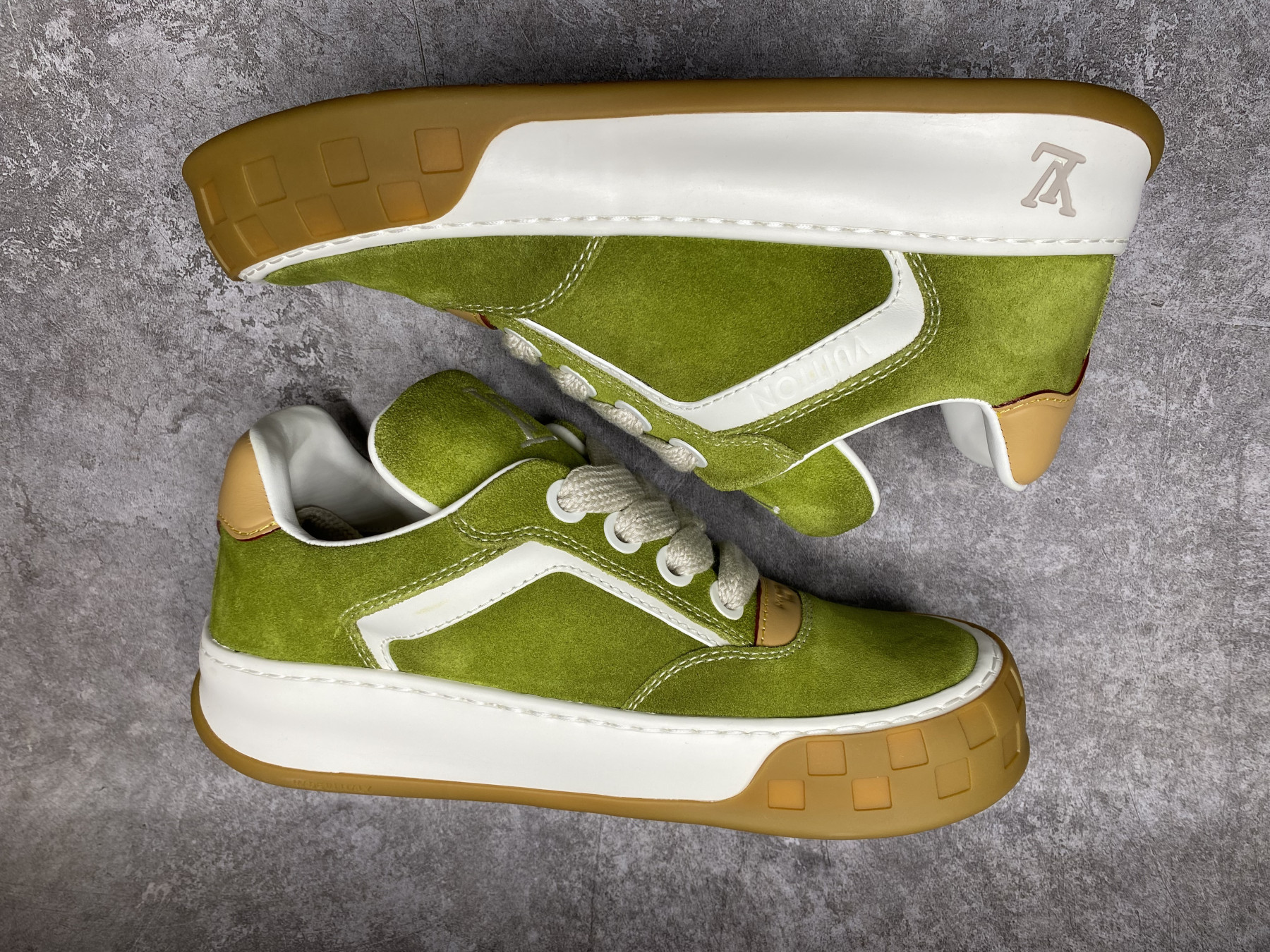 UA LV Tilted Sneaker