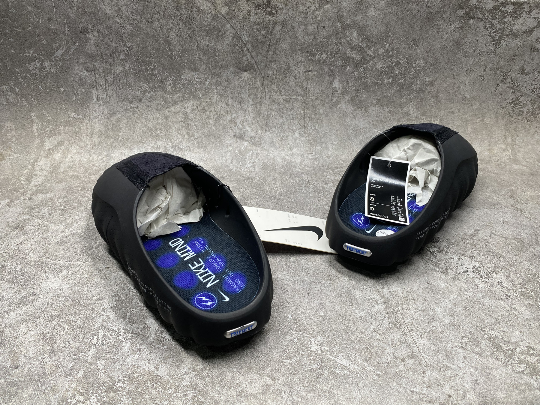 Nike Mind 001 Slide (Runs one size small)