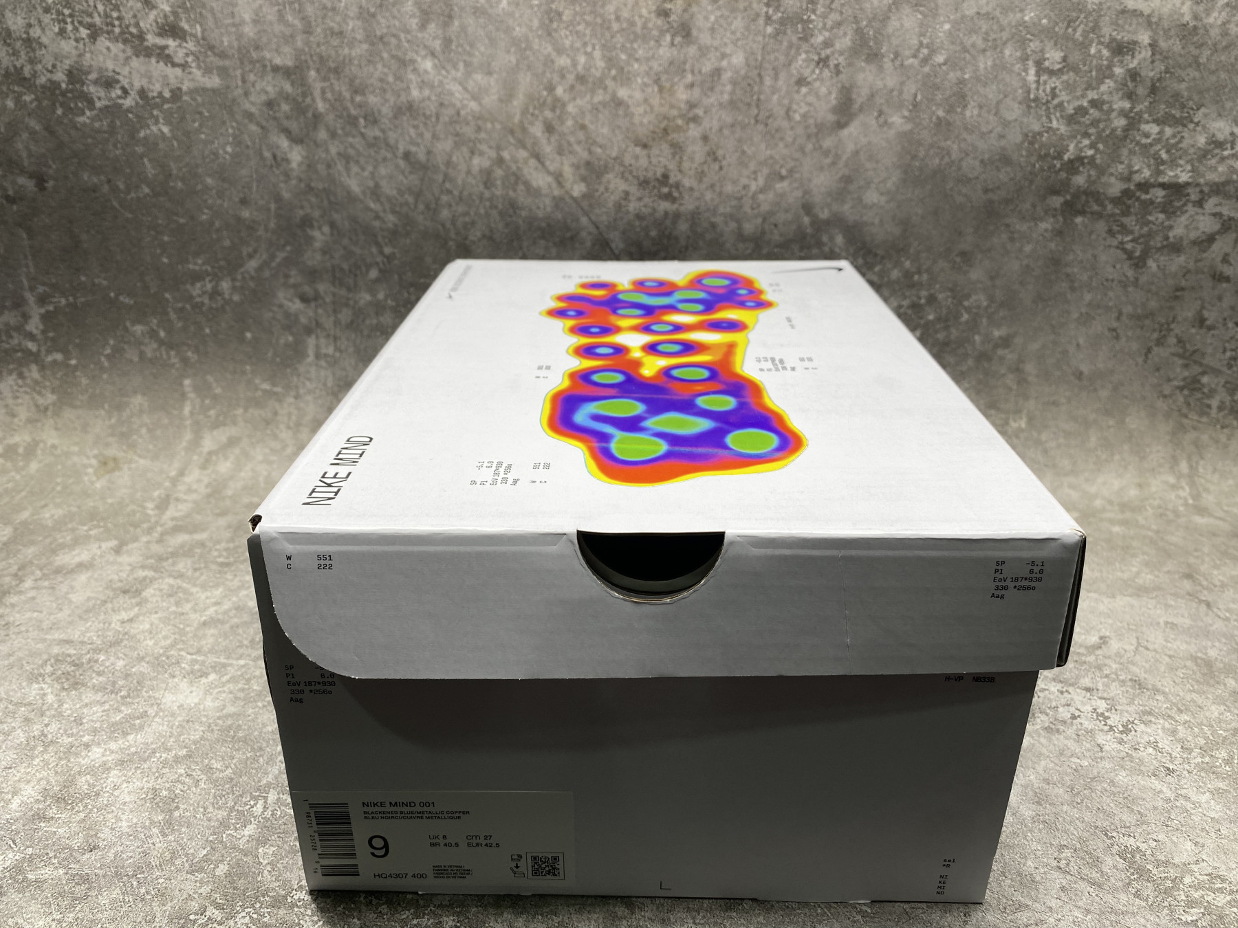 Nike Mind 001 Slide (Runs one size small)